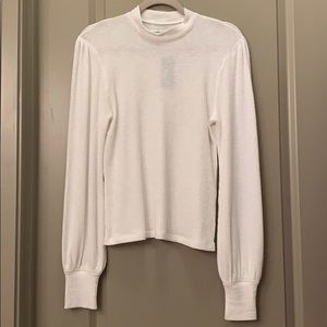 ⭐️NWT⭐️ Abercrombie turtleneck
